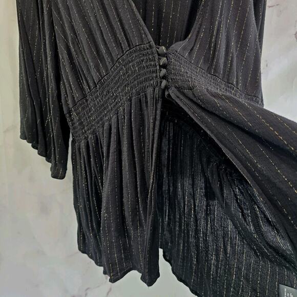 Torrid Shirt Women 3 3X Black Gold Striped Blouse Topper Cover Up Metallic - Picture 12 of 14